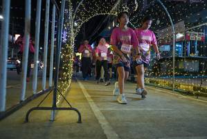 BIB: 1821
                            <button type="button" onclick="openModal(24677457)" class="btn btn-primary btn-sm float-right btn-popup" data-toggle="modal" data-target=".modal-high-quality">
                        <i class="fas fa-shopping-cart"></i> Add to Cart
                    </button>
                                            <button type="button" onclick="isThisMe(24677457, true)" class="btn btn-success btn-sm float-right btn-popup btn-isme hidden" data-toggle="tooltip" data-placement="bottom" title="นี่คือรูปของคุณใช่ไหม คลิกที่นี่เพื่อเอาเข้าอัลบั้ม">
                        <i class="fas fa-plus"></i> Add to album
                    </button>
                    <button type="button" onclick="isThisMe(24677457, false)" class="btn btn-warning btn-sm float-right btn-popup btn-isnotme hidden">
                        <i class="fas fa-ban"></i> Remove from album
                    </button>